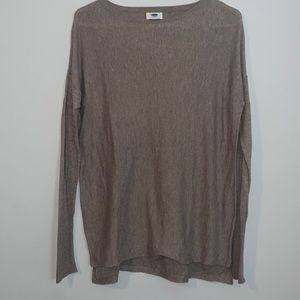 Women’s Light Sweater